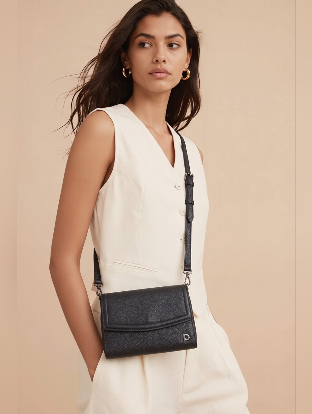 Danier Leather Crossbody/Shoulder Bag -